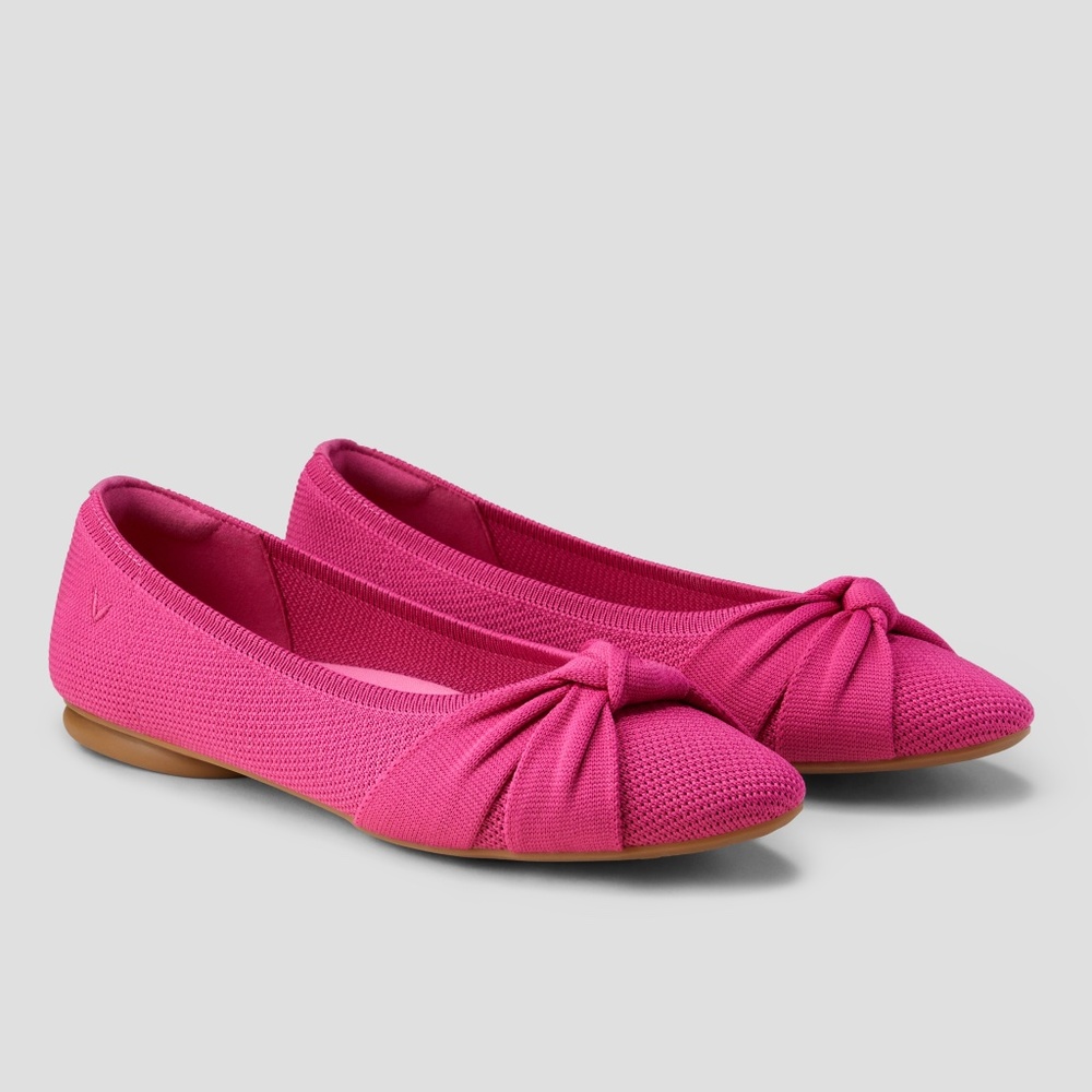 NWOT Vivaia  Round-Toe Knotted Flats (Bibi) Size 7.5